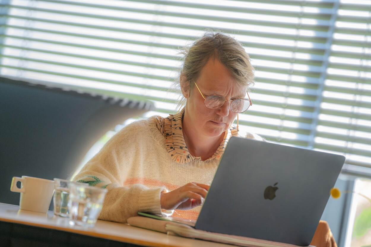 Laura van Dolron